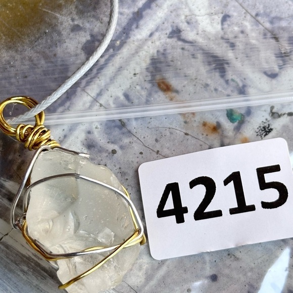 Handmade Gold and Silver Wire Wrapped Pendant Necklace Sea Glass 4215/4174 - Picture 9 of 11